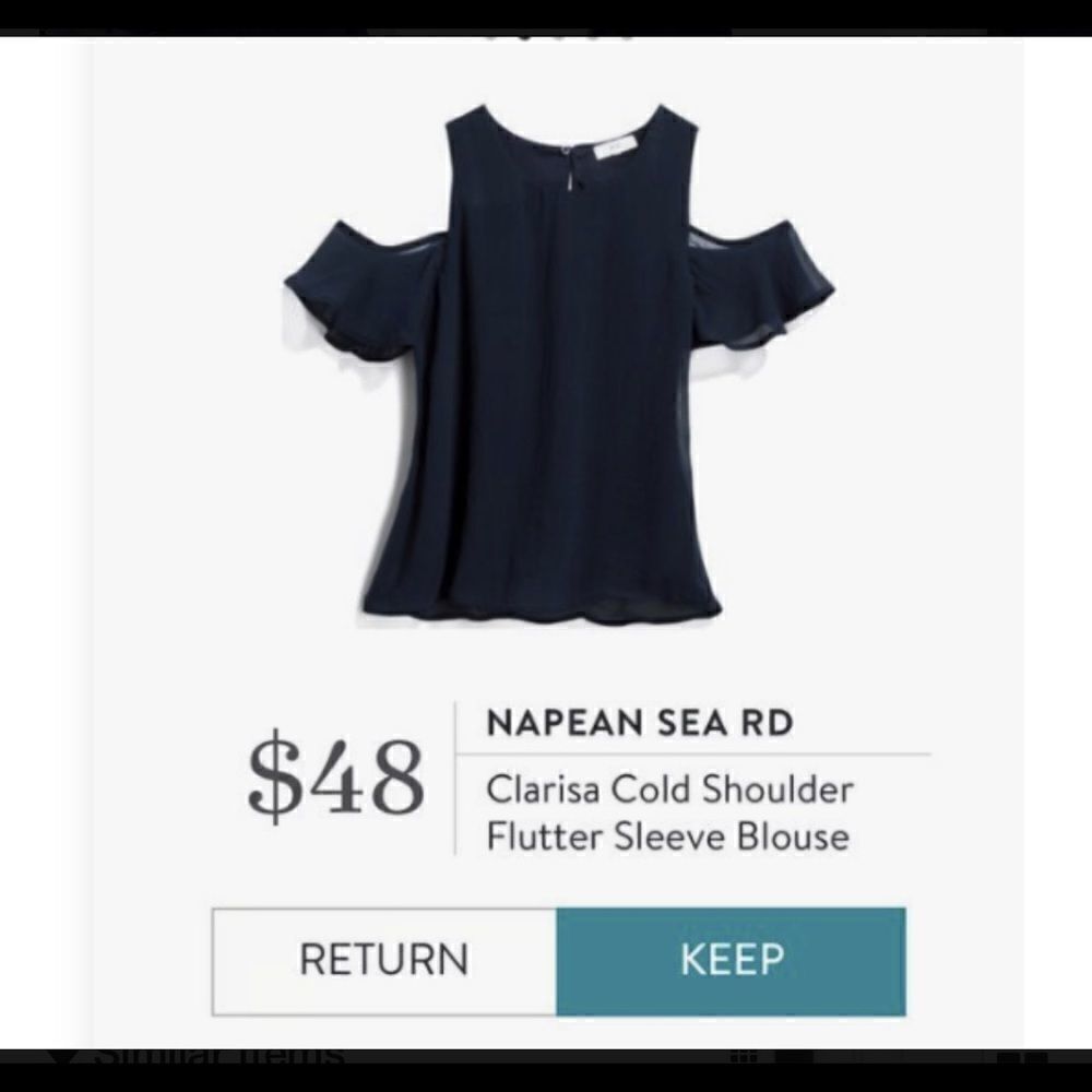 NSR cold shoulder top. Medium